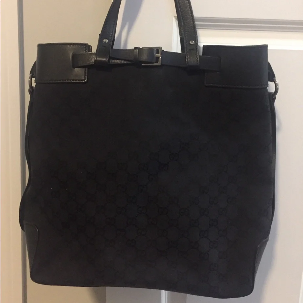 Authentic Gucci Black Leather Tote Laptop bag